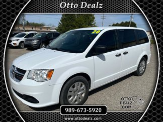 Used 2020 Dodge Grand Caravan SE image 1