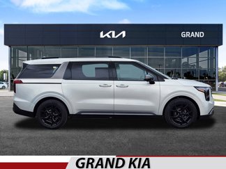 New 2025 Kia Carnival SX Prestige image 1