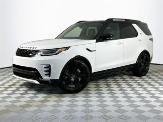 Used 2025 Land Rover Discovery Dynamic SE image 1