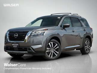 New 2025 Nissan Pathfinder Platinum image 1