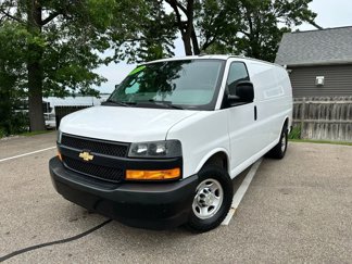 Used 2020 Chevrolet Express 2500 image 1