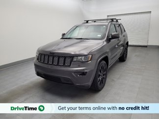Used 2020 Jeep Grand Cherokee Altitude image 1