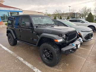 Used 2024 Jeep Wrangler Unlimited image 1