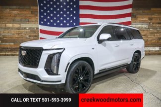 Used 2025 Cadillac Escalade Sport Platinum image 1