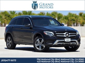 Used 2019 Mercedes-Benz GLC 350e 4MATIC w/ Premium Package image 1