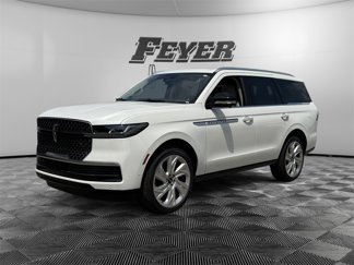 New 2025 Lincoln Navigator Reserve image 1