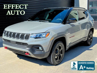 Used 2024 Jeep Compass Trailhawk w/ Trailhawk Convenience Group image 1
