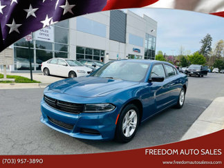 Used 2023 Dodge Charger SXT image 1