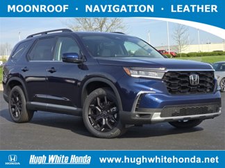 New 2025 Honda Pilot Touring image 1