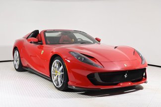 Used 2021 Ferrari 812 GTS image 1