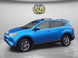 Used 2018 Toyota RAV4 XLE image 1
