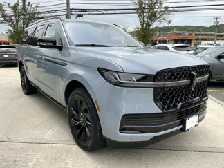 New 2025 Lincoln Navigator L Reserve w/ Jet Appearance Package image 1