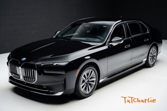 Used 2024 BMW i7 eDrive50 image 1