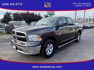 Used 2020 RAM 1500 Classic SLT w/ Luxury Group image 1