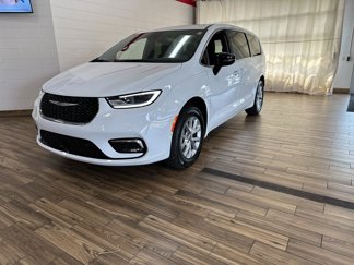 New 2025 Chrysler Pacifica Select image 1