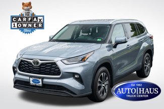 Used 2021 Toyota Highlander XLE image 1