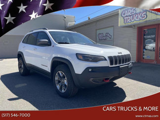 Used 2019 Jeep Cherokee Trailhawk w/ Cold Weather Group image 1