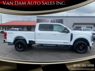 Used 2024 Ford F250 XLT image 1