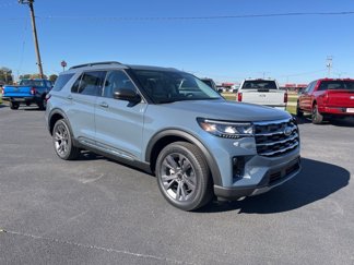 New 2025 Ford Explorer Active w/ Active Comfort Package image 1