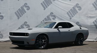 Used 2022 Dodge Challenger SXT w/ Blacktop Package image 1