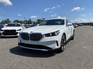 New 2025 BMW i5 xDrive40 w/ Premium Package image 1