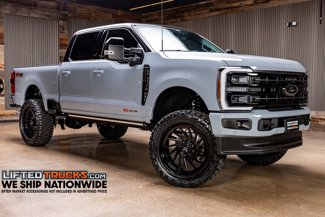 Used 2025 Ford F250 Platinum image 1