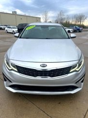 Used 2020 Kia Optima LX image 1