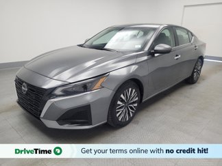 Used 2023 Nissan Altima 2.5 SV image 1