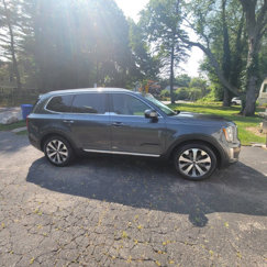 Used 2021 Kia Telluride EX w/ EX Premium Package image 1