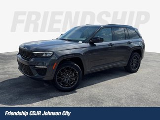 New 2025 Jeep Grand Cherokee Summit image 1