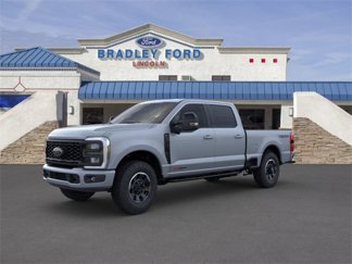 New 2025 Ford F250 4x4 Crew Cab Super Duty image 1