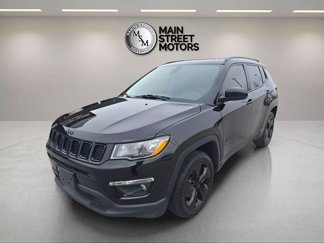 Used 2019 Jeep Compass Latitude image 1