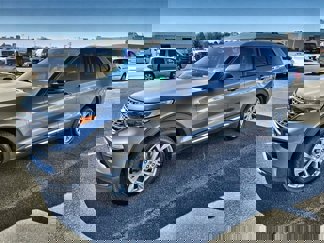 Certified 2022 Ford Explorer Limited w/ Equipment Group 301A image 1