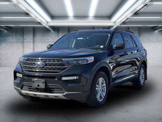 Used 2022 Ford Explorer XLT w/ Equipment Group 202A image 1