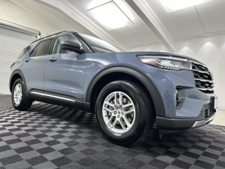 New 2025 Ford Explorer Active w/ Active Comfort Package image 1