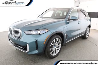 Used 2025 BMW X5 xDrive50e w/ Premium Package image 1