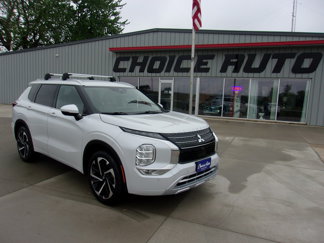 Used 2022 Mitsubishi Outlander SEL image 1