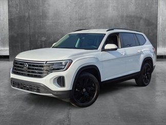 New 2025 Volkswagen Atlas SE image 1