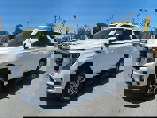 Used 2022 GMC Yukon XL SLE w/ Max Trailering Package image 1