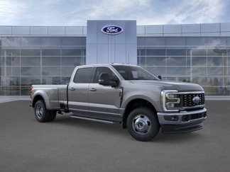 New 2025 Ford F350 Lariat image 1