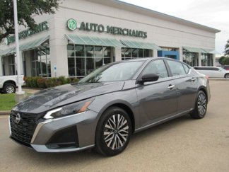 Used 2025 Nissan Altima 2.5 SV image 1