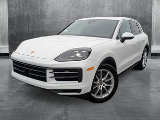 Certified 2024 Porsche Cayenne image 1