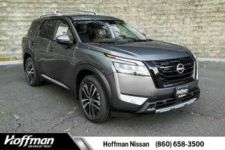 New 2025 Nissan Pathfinder Platinum image 1