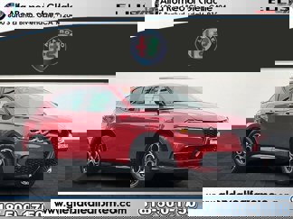 Used 2025 Alfa Romeo Tonale w/ Premium Package image 1
