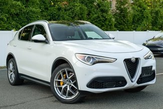 Used 2019 Alfa Romeo Stelvio Ti image 1