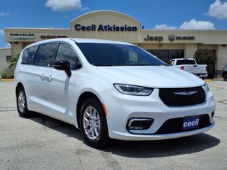 New 2025 Chrysler Pacifica Select image 1