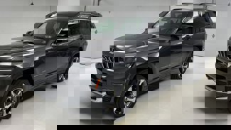 New 2025 Jeep Grand Cherokee L Limited image 1