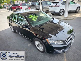 Used 2016 Volkswagen Passat 1.8T SE image 1