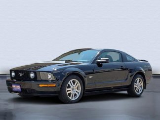 Used 2005 Ford Mustang GT Premium image 1