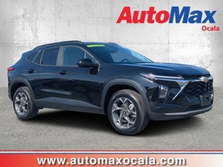 Used 2025 Chevrolet Trax LT w/ Driver Confidence Package image 1